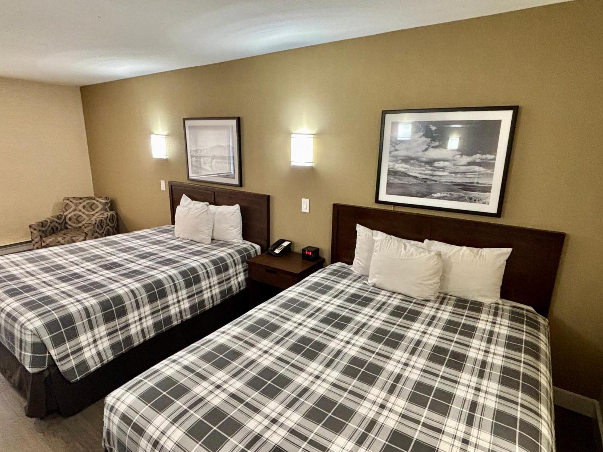 Rodeway Inn & Suites Κάμλουπς Εξωτερικό φωτογραφία