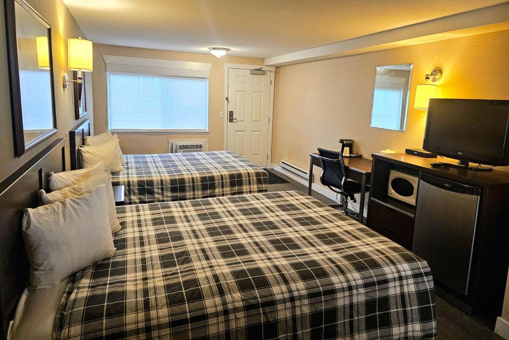 Rodeway Inn & Suites Κάμλουπς Εξωτερικό φωτογραφία