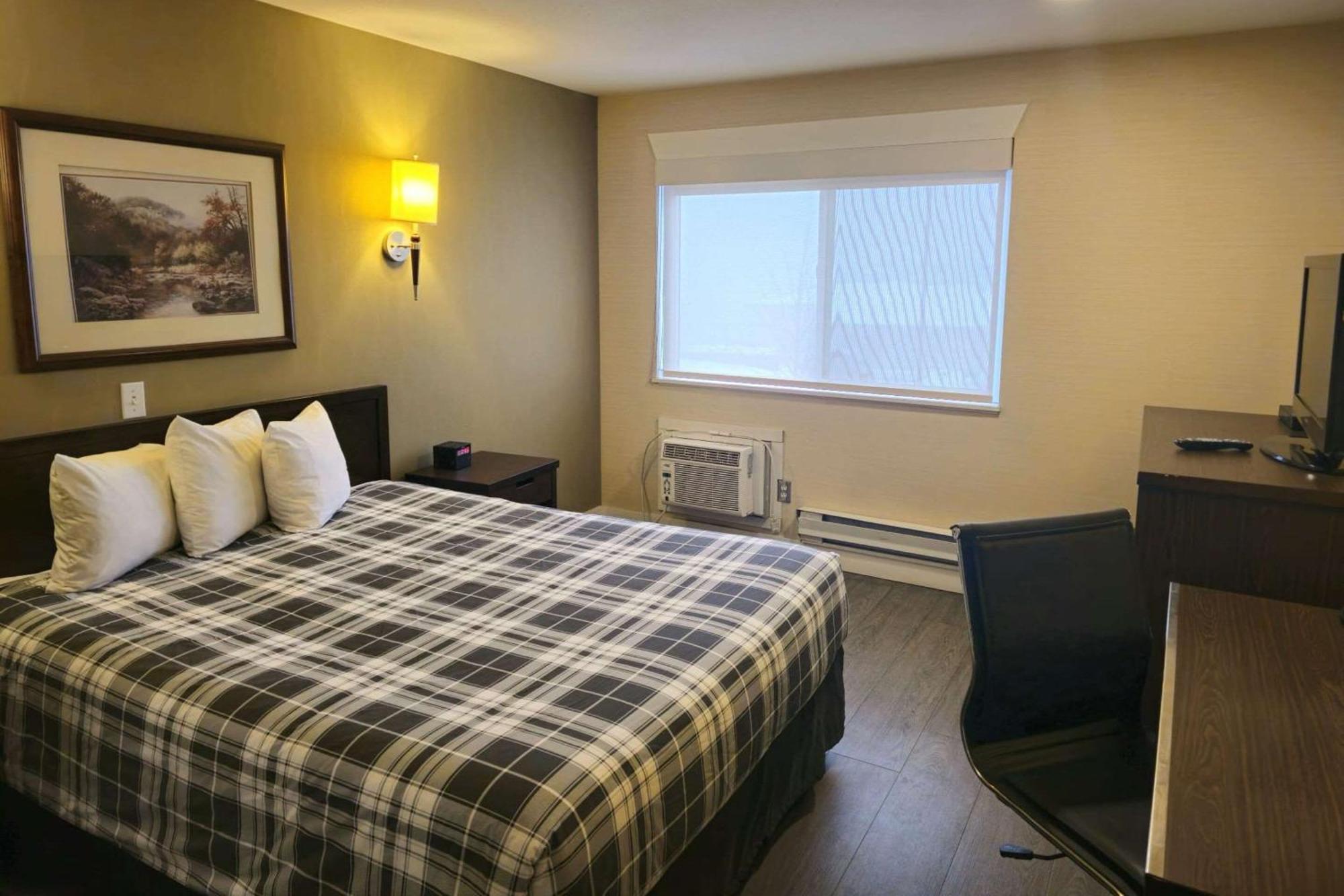 Rodeway Inn & Suites Κάμλουπς Εξωτερικό φωτογραφία