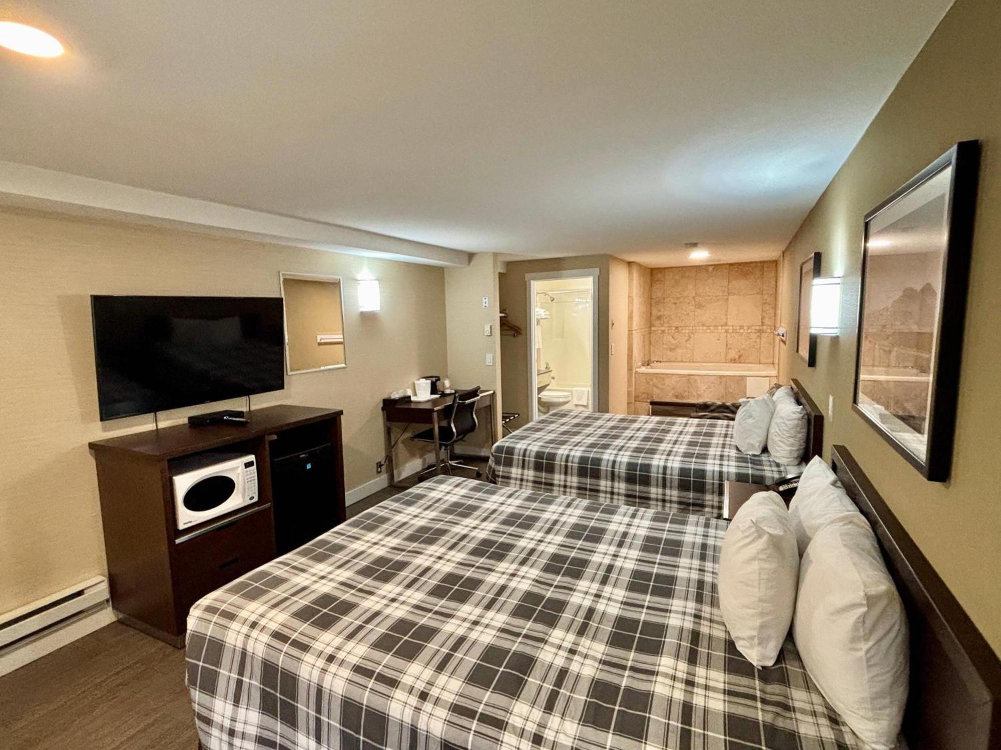 Rodeway Inn & Suites Κάμλουπς Εξωτερικό φωτογραφία