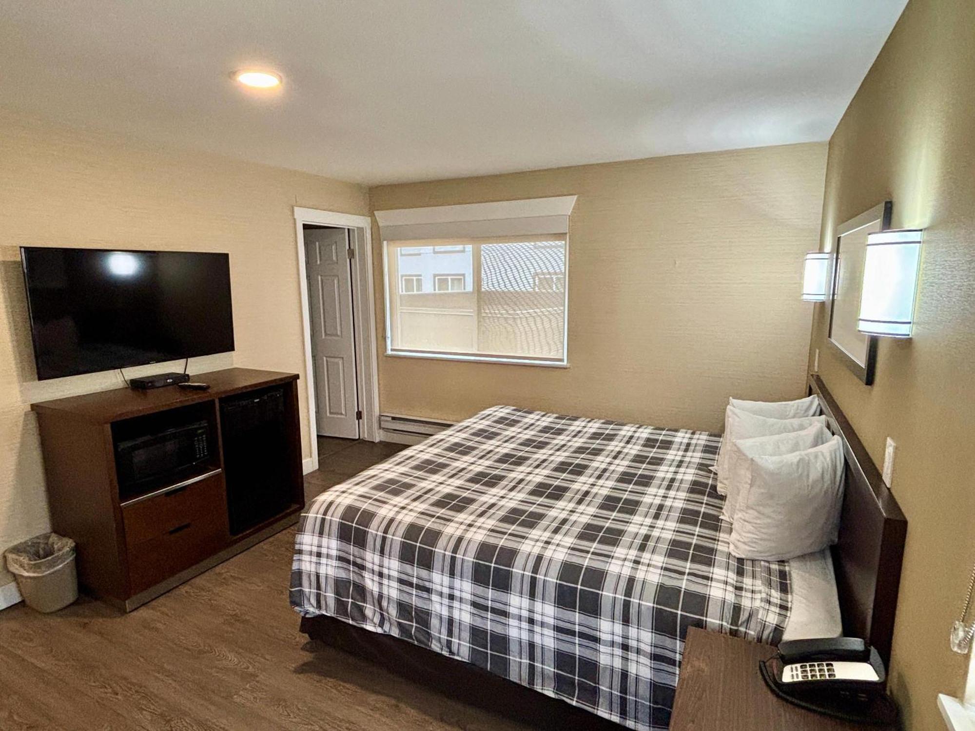 Rodeway Inn & Suites Κάμλουπς Εξωτερικό φωτογραφία